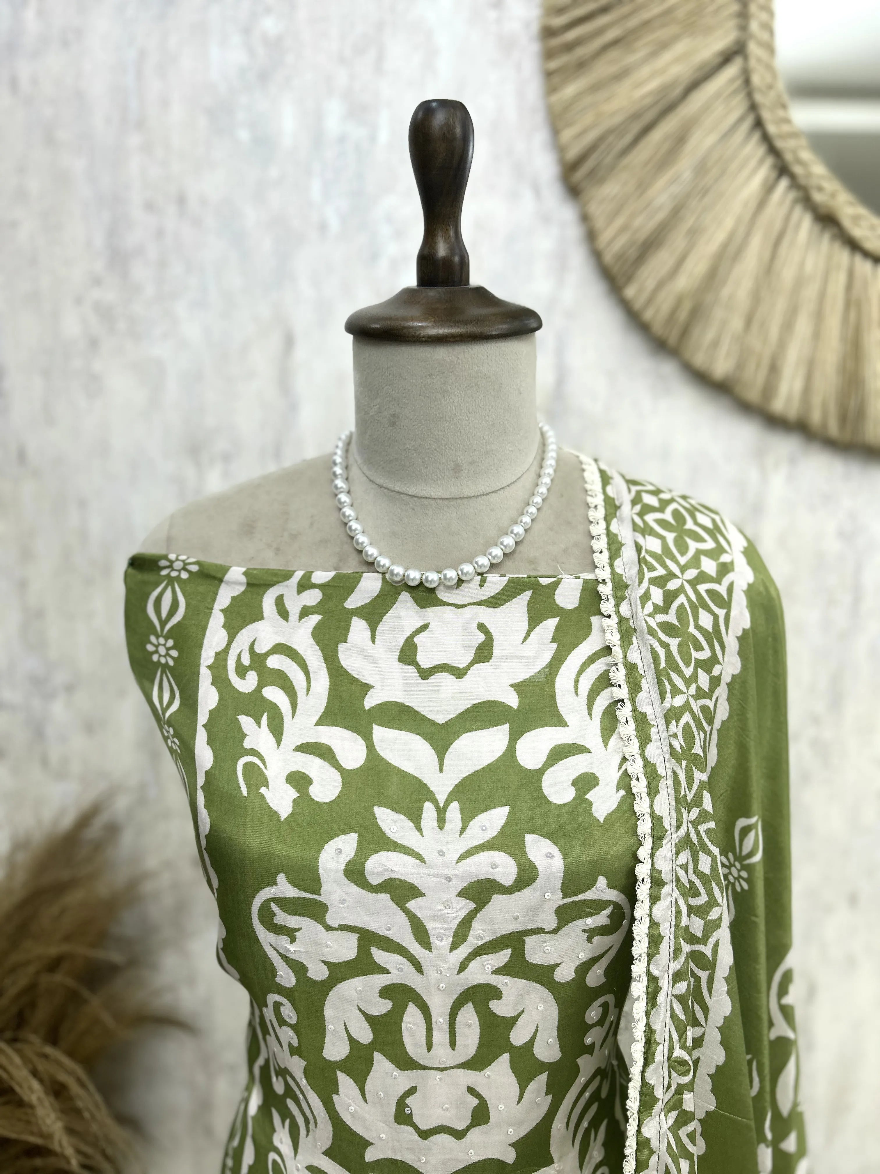 Muslin Unstitched Suit Set With Muslin Dupatta