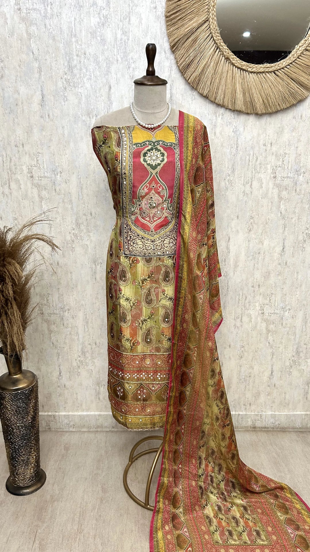 Cosmo Tissue Unstitched Suit Set With Cosmo Tissue